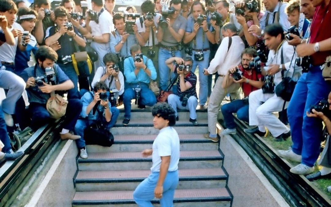 Napoli, 40 anni fa la presentazione di Maradona: il resto è storia
