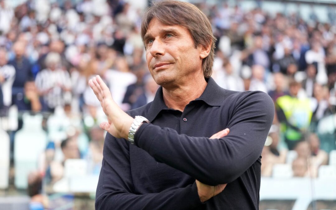 Napoli-Monza, le formazioni ufficiali: Conte conferma l’undici di Torino