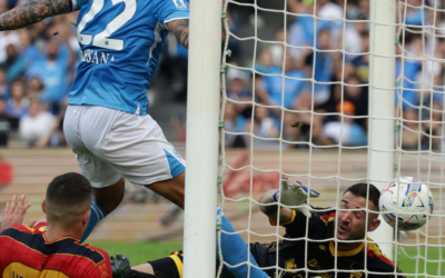 Di Lorenzo stende il Lecce e fa volare il Napoli, azzurri ancora al comando della Serie A